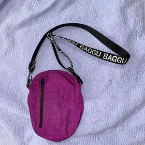 BAGGU Sports Crossbody -- Orchid